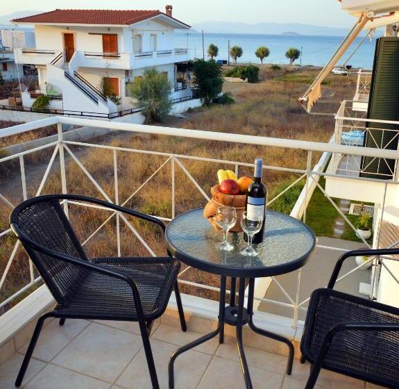 آپارتمان 1 خوابه با چشمانداز دریا, Koukounari Apartments