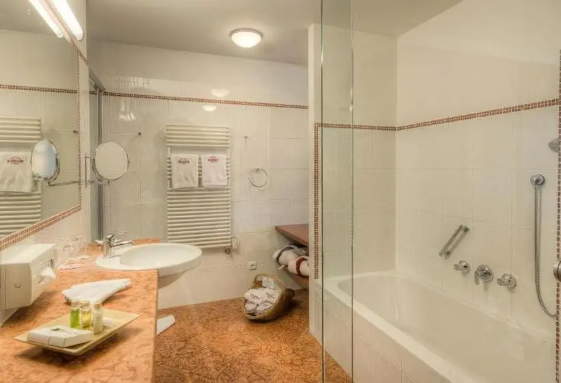 اتاق لوکس, Sport Wellnesshotel Bichlhof
