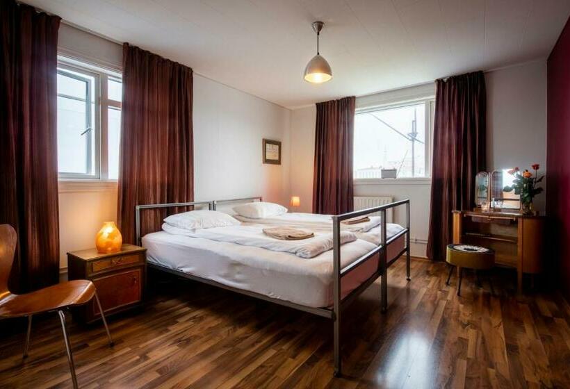 Standardzimmer Geteiltes Bad, Sjávarborg