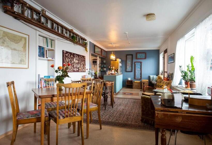 Standardzimmer Geteiltes Bad, Sjávarborg