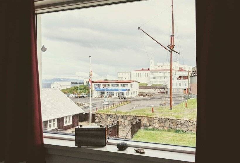 Standardzimmer Geteiltes Bad, Sjávarborg