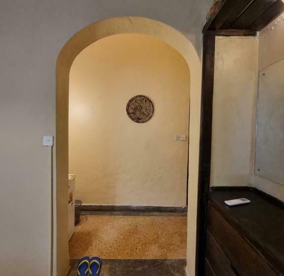 اتاق استاندارد, Tulia House Backpackers