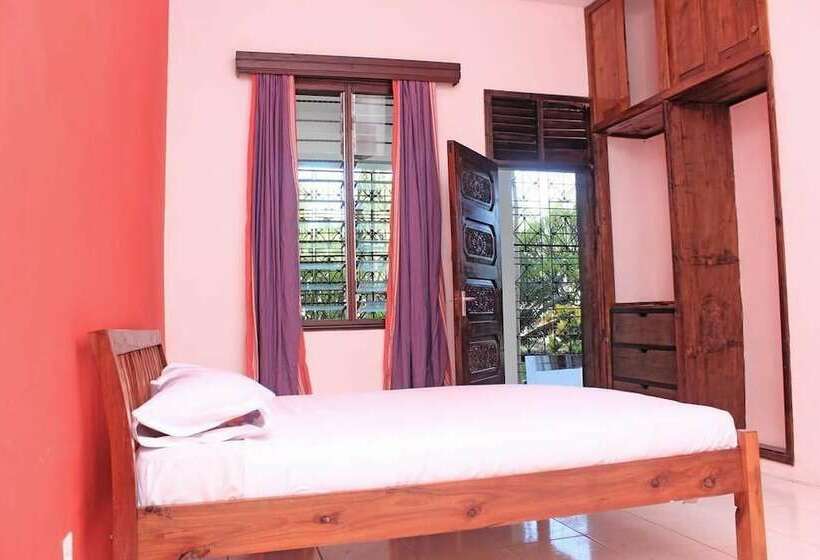 اتاق لوکس, Tulia House Backpackers