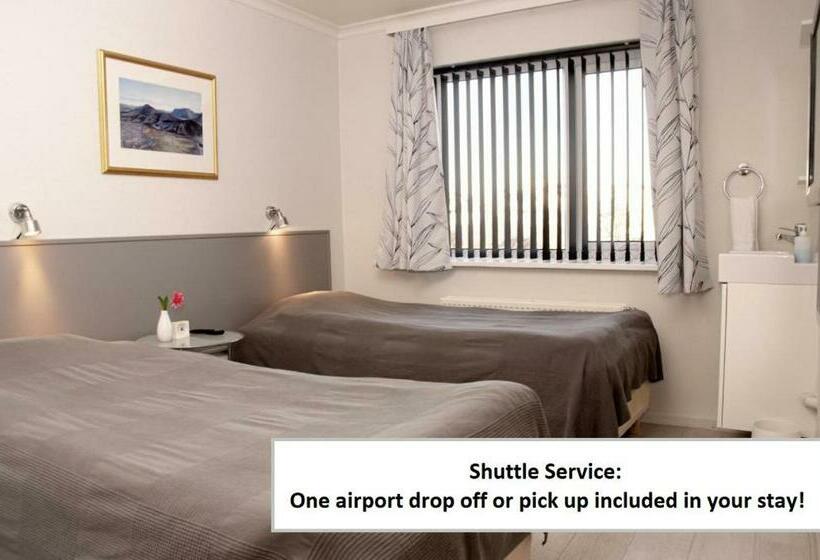 اتاق استاندارد با سرویس بهداشتی مشترک, B&b Guesthouse   Bed And Breakfast Keflavik Centre
