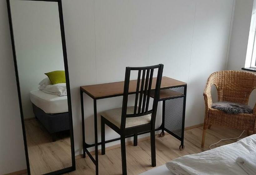 اتاق استاندارد با سرویس بهداشتی مشترک, Harbour Inn  Guesthouse