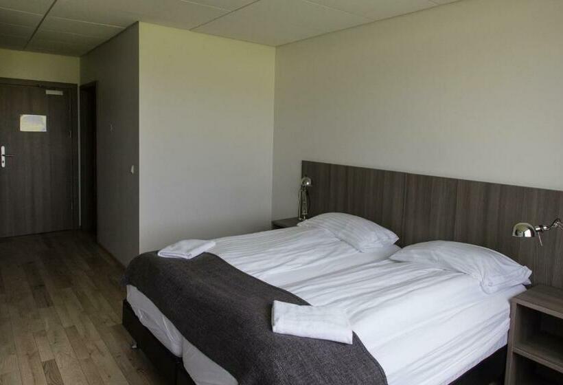 اتاق استاندارد, Milk Factory