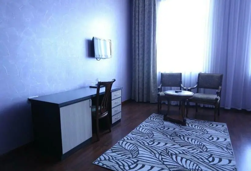 Standard-huone, Vanatur