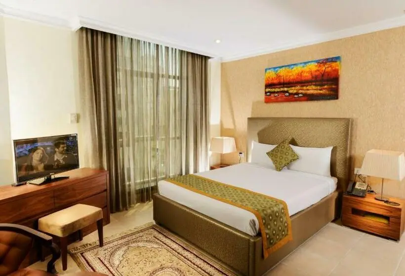 اتاق استاندارد با تخت بزرگ, Bravo Royal Hotel Suites