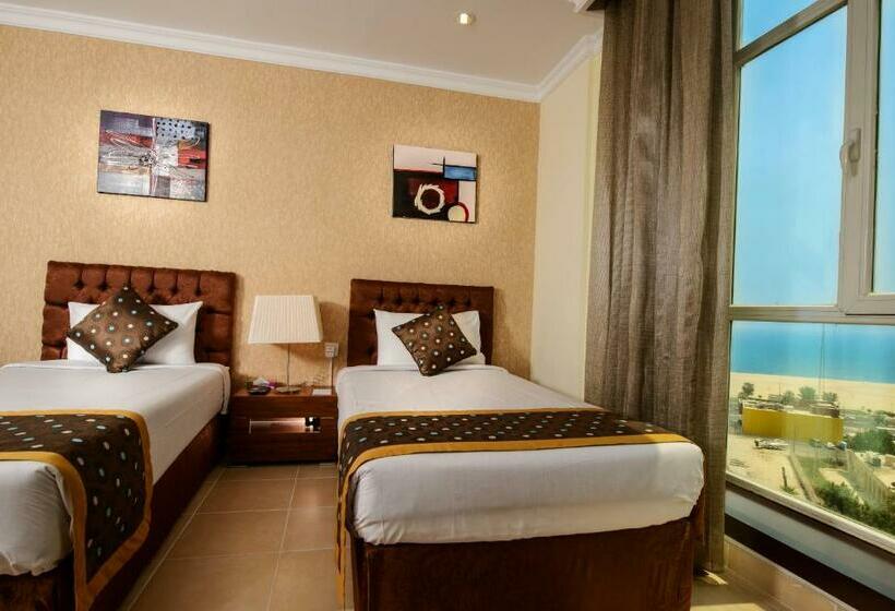 اتاق استاندارد با چشم‌انداز دریا, Bravo Royal Hotel Suites