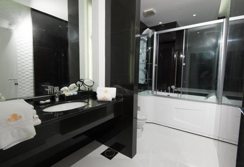 ویلای یک اتاق خوابه با استخر شنا, Bravo Royal Hotel Suites