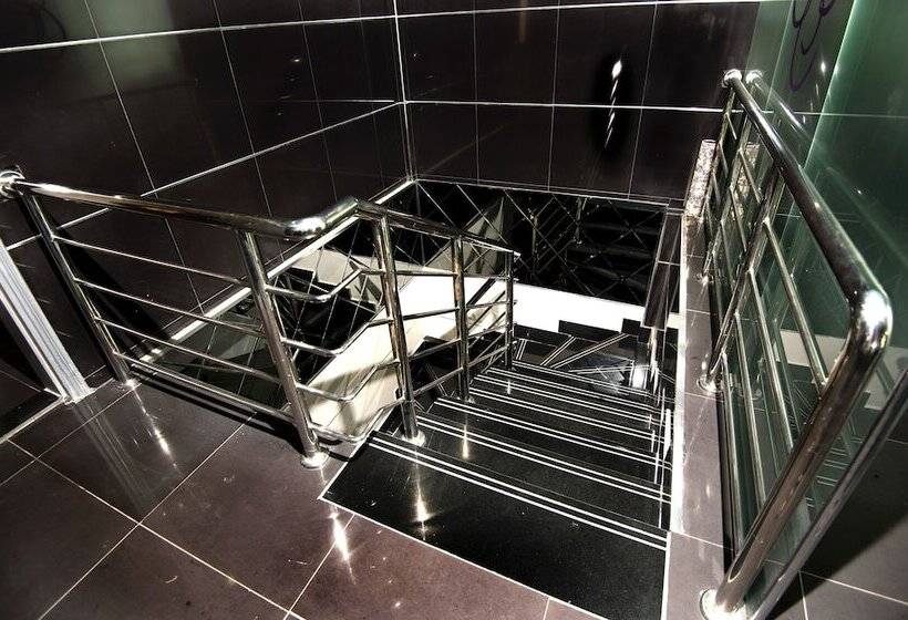 ویلای یک اتاق خوابه با استخر شنا, Bravo Royal Hotel Suites