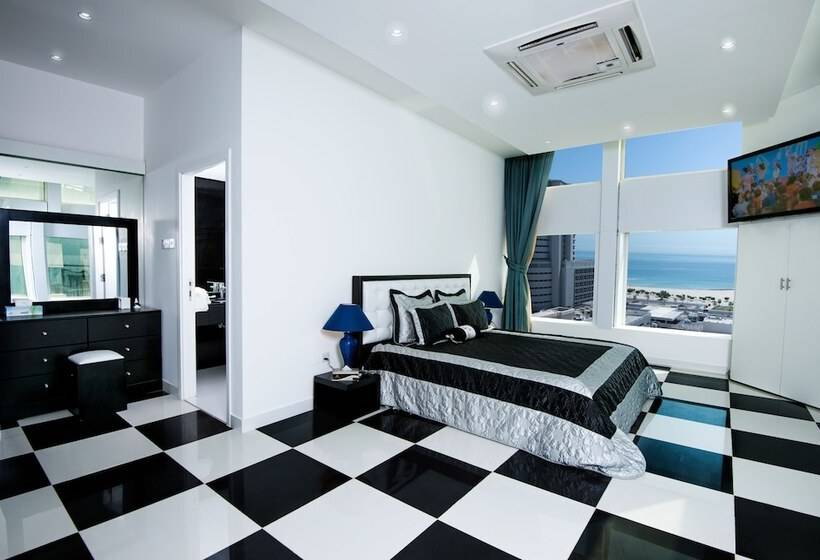 ویلای یک اتاق خوابه با استخر شنا, Bravo Royal Hotel Suites