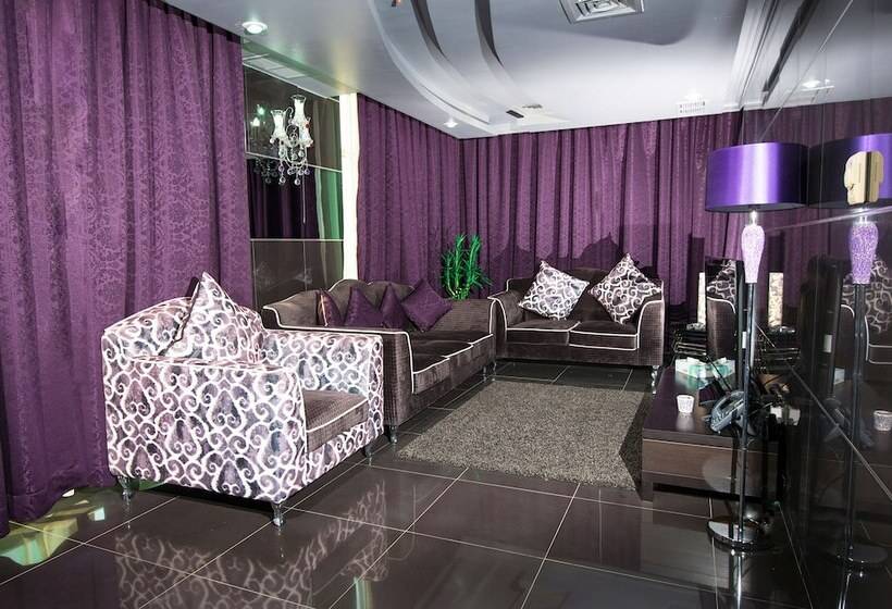 ویلای یک اتاق خوابه با استخر شنا, Bravo Royal Hotel Suites