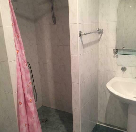 침실 1개 아파트, Center Hostel And Tours