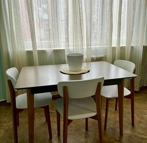 스탠다드 룸, Center Hostel And Tours