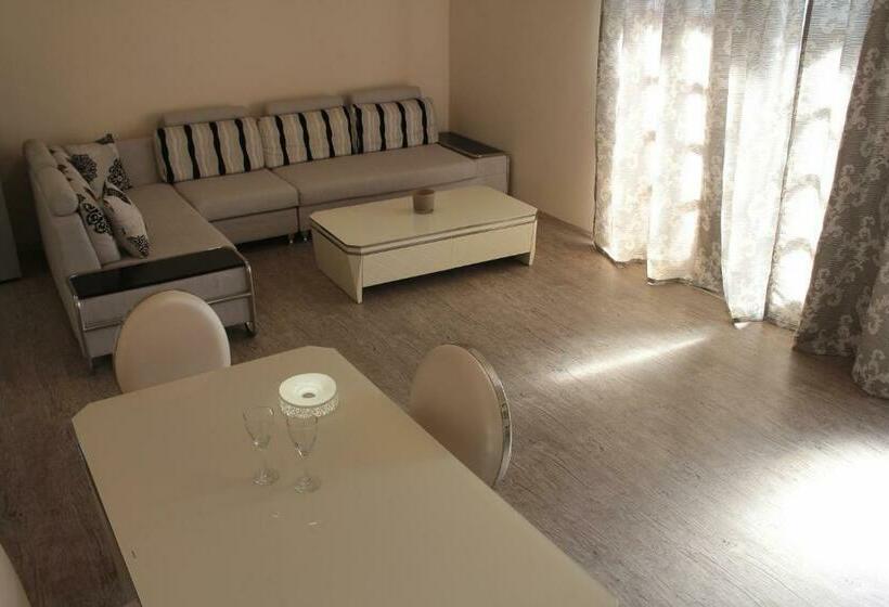 스탠다드 테라스 룸, Cross Resort