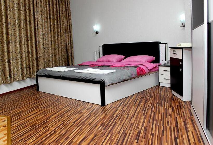 اتاق استاندارد با بالکن, Albatros