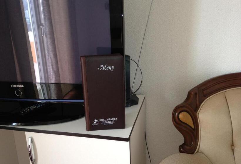 اتاق استاندارد یک تخته با بالکن, Albatros