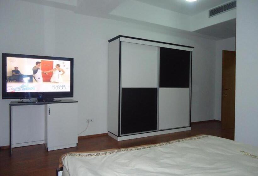 اتاق استاندارد یک تخته با بالکن, Albatros