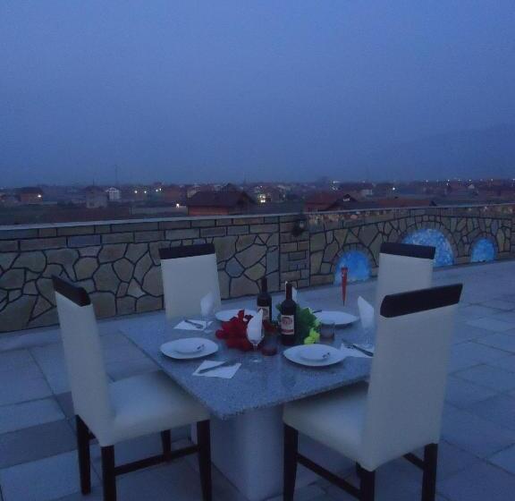 اتاق لوکس با بالکن, Albatros