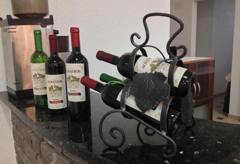 اتاق استاندارد, Albatros