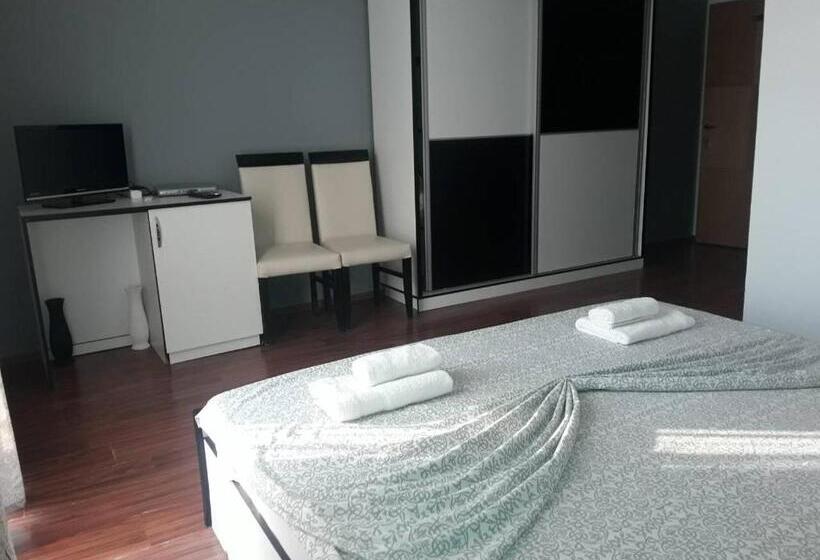 اتاق استاندارد, Albatros