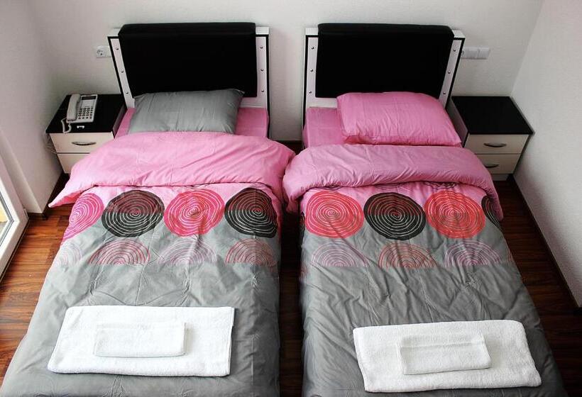 اتاق استاندارد, Albatros