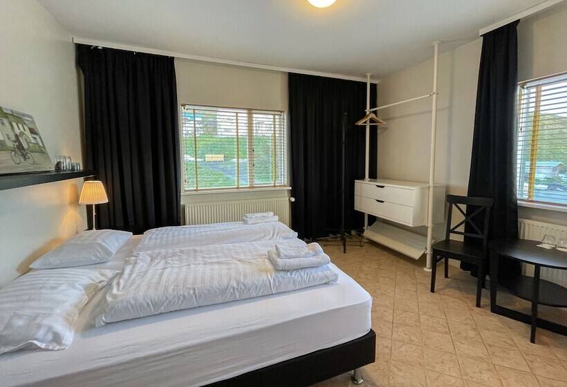 اتاق استاندارد با سرویس بهداشتی مشترک, Fisherman Guesthouse Sudureyri