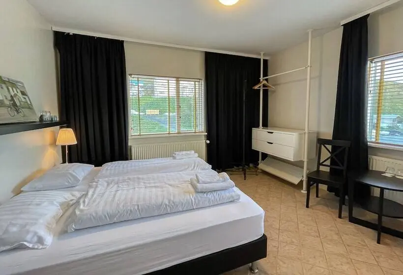 اتاق استاندارد با سرویس بهداشتی مشترک, Fisherman Guesthouse Sudureyri
