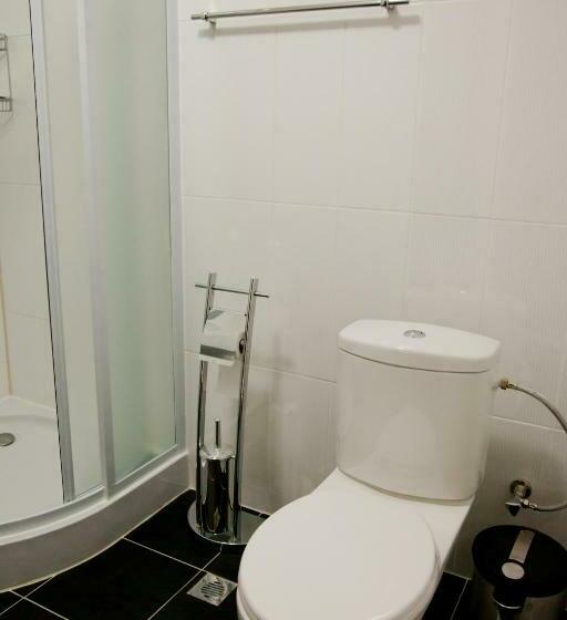 스탠다드 스튜디오, Hin Yerevantsi