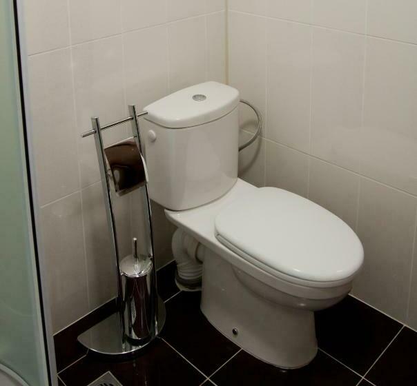 컴포트 스튜디오, Hin Yerevantsi