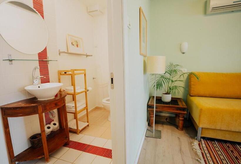 Talo 1 Makuuhuone, Ibex Unique Desert Inn