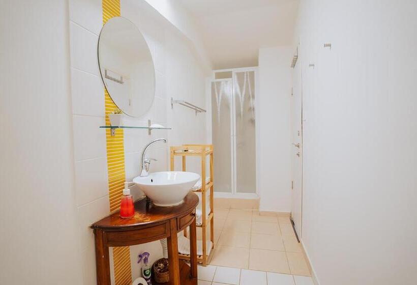 Talo 1 Makuuhuone, Ibex Unique Desert Inn