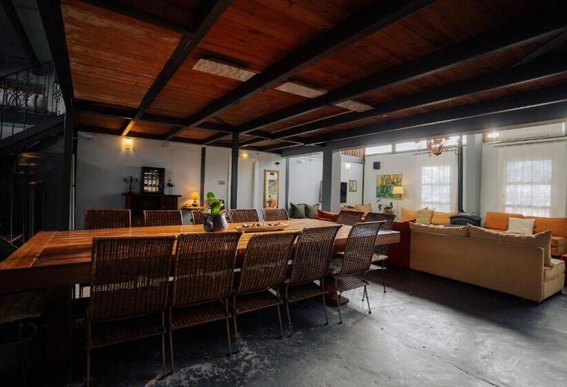 Talo 1 Makuuhuone, Ibex Unique Desert Inn