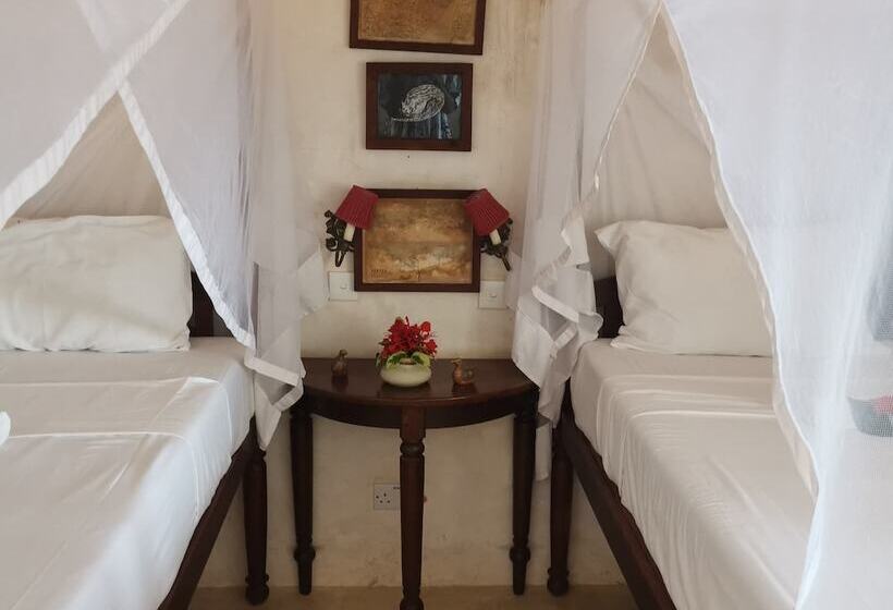 اتاق استاندارد, Jannat House