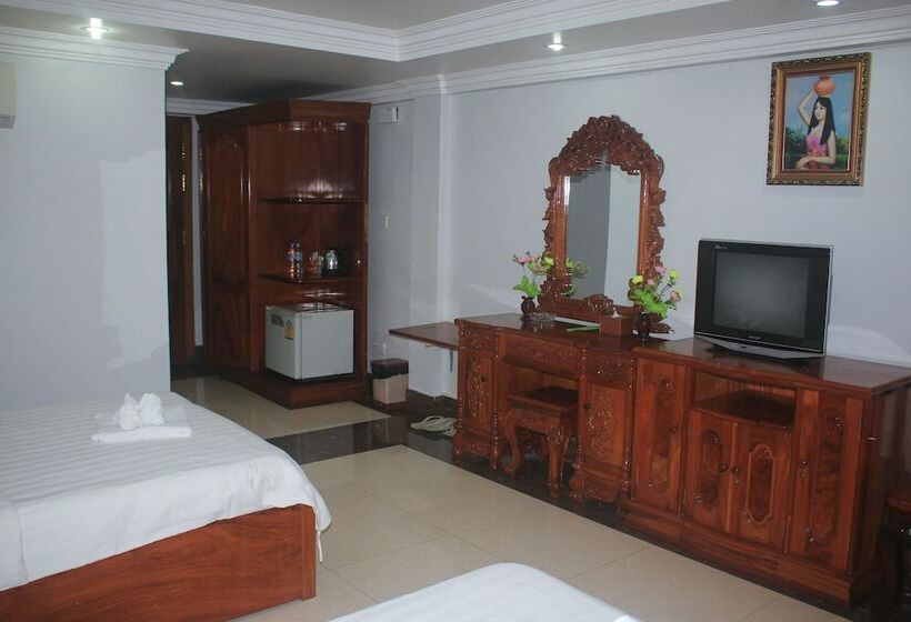 חדר סטנדרט, Monorom 2 Vip