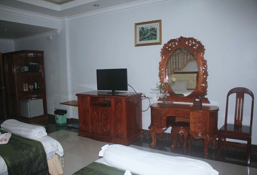 חדר סופריור, Monorom 2 Vip