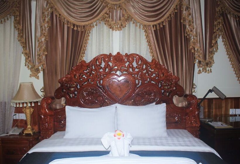 סוויטה, Monorom 2 Vip