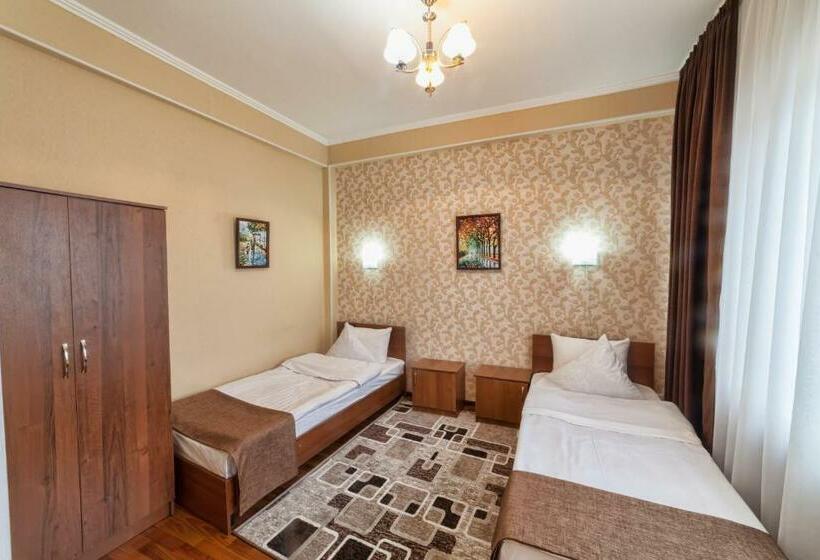 اتاق استاندارد, Oshnuru