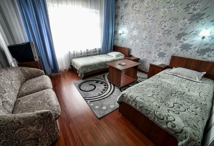 标准间, Oshnuru