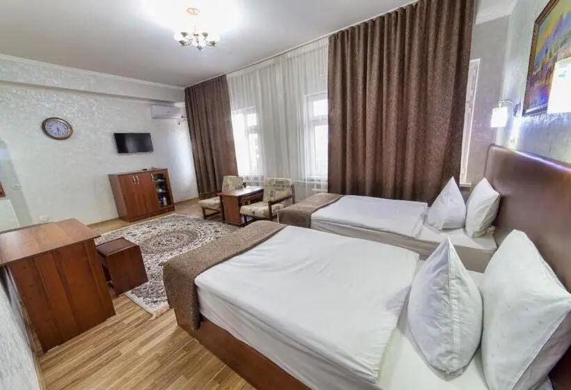 اتاق لوکس, Oshnuru