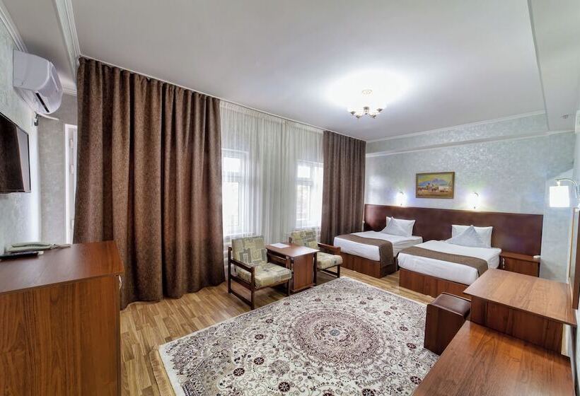 اتاق لوکس, Oshnuru