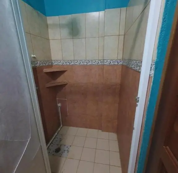 اتاق عادی, River Park Inn