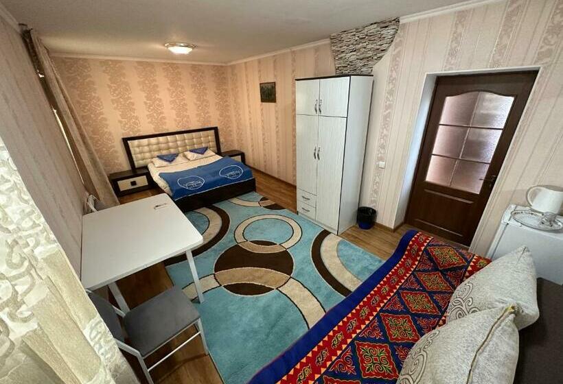 اتاق استاندارد, Tunduk Hostel