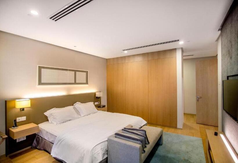 سوئیت با بالکن, 188 Suites Klcc