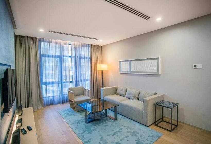 Deluxe Suite King Bed, 188 Suites Klcc