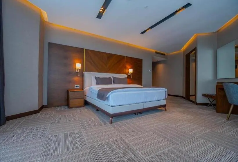 اتاق سوپریور, B İstanbul