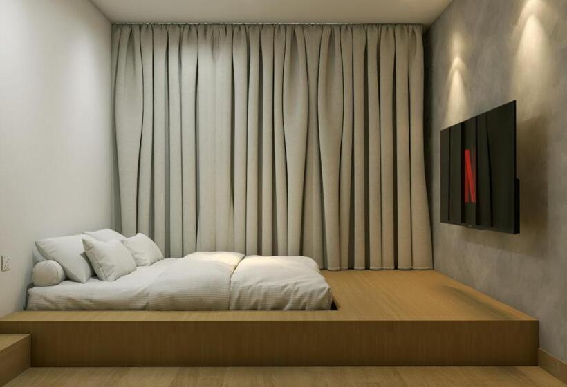 חדר סטנדרט, Double H Boutique