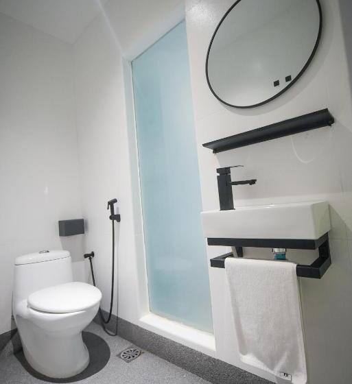 חדר סטנדרט, Double H Boutique