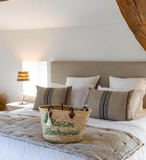 스탠다드 룸 킹사이즈 침대, Maison Bournissac